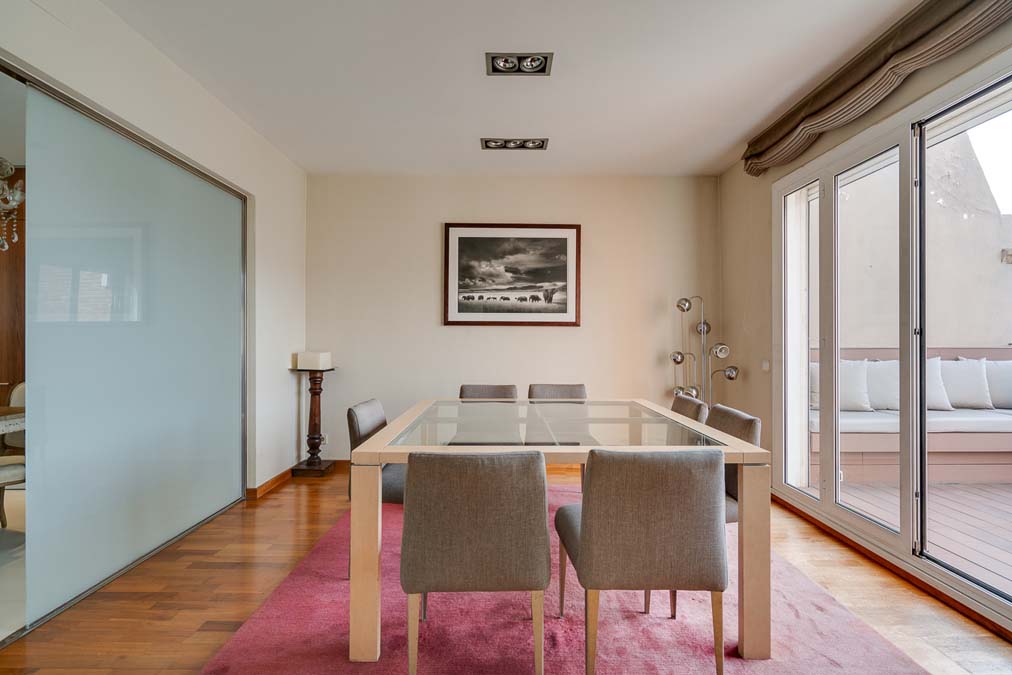 comedor ático venta calle Balmes Barcelona